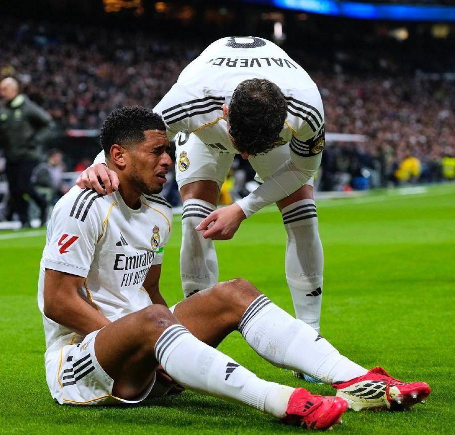 足坛一夜动态：皇马读秒绝杀，曼联新帅三连胜，曼城翻车送大礼